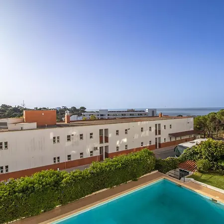 Apartment Renovated Oasis Ocean View 1bd Wi-fi 3 Min *
