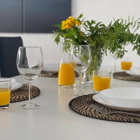 Apartment Renovated Oasis Ocean View 1bd Wi-fi 3 Min Albufeira